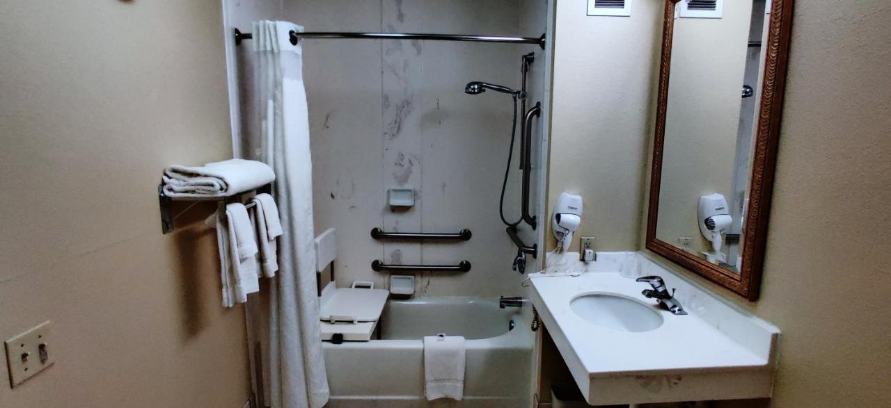 Motel 6 Duluth, Ga - Atlanta - Gwinnett Place מראה חיצוני תמונה