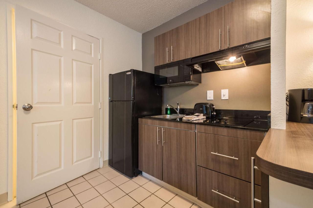 Motel 6 Duluth, Ga - Atlanta - Gwinnett Place מראה חיצוני תמונה